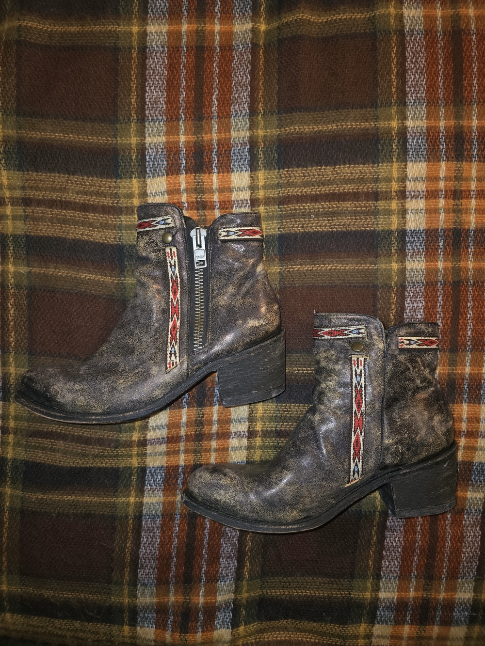 Corral Brown Distressed Ankle Western Boots